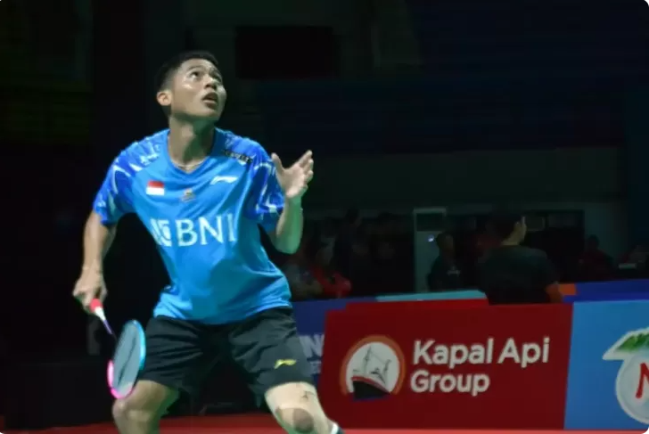 Pebulu-tangkis-Zaki-Ubaidillah-menargetkan-diri-lolos-ke-Badminton-Asia-Junior-Champions-2024